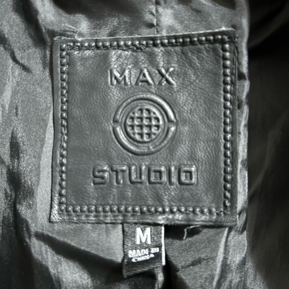 Max Studio leather jacket size: medium - Picture 4 of 9